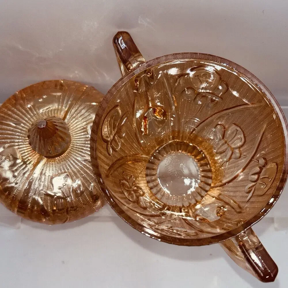 Jeanette Glass IRIS & HERRINGBONE Marigold Iridescent Footed Sugar Bowl Lid EUC